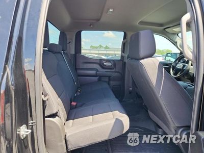 Zdjęcie 10 z 12 samochodu: 2026 GMC SIERRA K1500 VIN:1GTUUAED1TZ274556 - miniatura