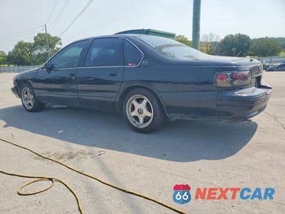 Drugie zdjęcie samochodu z przodu: 1994 CHEVROLET CAPRICE CLASSIC LS VIN:1G1BN52P1RR172945 - miniatura