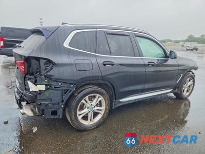 Trzecie zdjęcie samochodu z tyłu: 2021 BMW X3 XDRIVE30I VIN:5UXTY5C09M9F50153 - miniatura