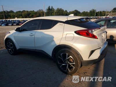 Drugie zdjęcie samochodu z przodu: 2020 TOYOTA C-HR XLE VIN:NMTKHMBXXLR114106 - miniatura