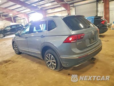 Drugie zdjęcie samochodu z przodu: 2018 VOLKSWAGEN TIGUAN SE VIN:3VV2B7AX2JM197681 - miniatura