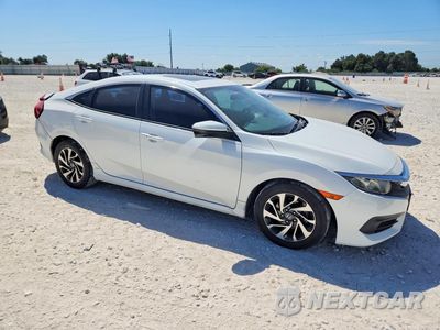Czwarte zdjęcie samochodu z boku: 2017 HONDA CIVIC VIN:19XFC2F7XHE076524 - miniatura