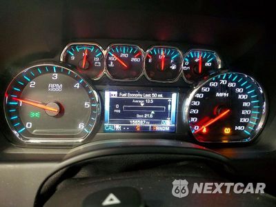 Zdjęcie 9 z 12 samochodu: 2015 CHEVROLET SUBURBAN K1500 LTZ VIN:1GNSKKKC2FR545229 - miniatura