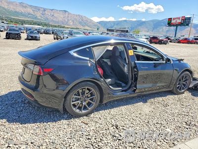 Trzecie zdjęcie samochodu z tyłu: 2018 TESLA MODEL 3 VIN:5YJ3E1EA8JF062691 - miniatura