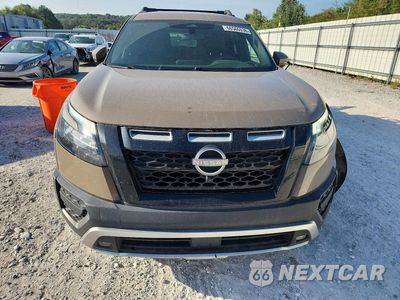 Piąte zdjęcie samochodu w środku: 2023 NISSAN PATHFINDER SV VIN:5N1DR3BD3PC276718 - miniatura