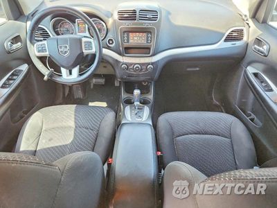 Zdjęcie 8 z 12 samochodu: 2018 DODGE JOURNEY SE VIN:3C4PDCABXJT524426 - miniatura