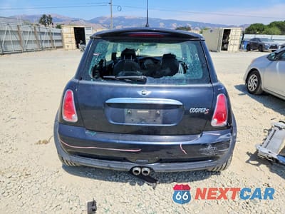Zdjęcie 6 z 12 samochodu: 2006 MINI COOPER S VIN:WMWRE33586TJ40304 - miniatura
