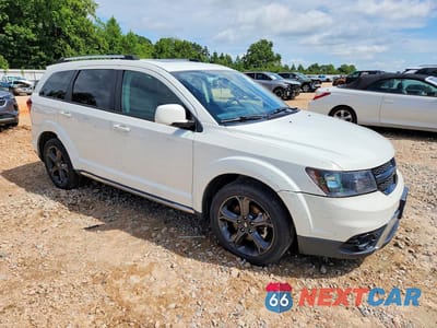 Czwarte zdjęcie samochodu z boku: 2020 DODGE JOURNEY CROSSROAD VIN:3C4PDCGB8LT231571 - miniatura