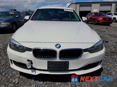 Piąte zdjęcie samochodu w środku: 2015 BMW 3ER XI SULEV VIN:WBA3B5G59FNS18422 - miniatura