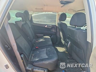 Zdjęcie 10 z 12 samochodu: 2017 NISSAN PATHFINDER SV VIN:5N1DR2MMXHC902287 - miniatura