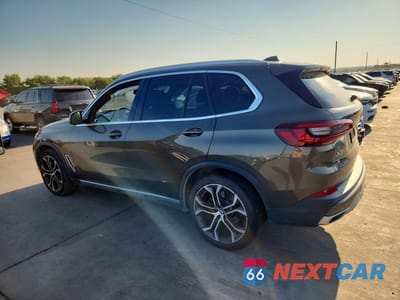 Drugie zdjęcie samochodu z przodu: 2022 BMW X5 XDRIVE40I VIN:5UXCR6C0XN9M82155 - miniatura