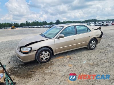 2000 HONDA ACCORD EX 1HGCG1658YA088692 - główne zdjęcie licytacji z USA - miniatura