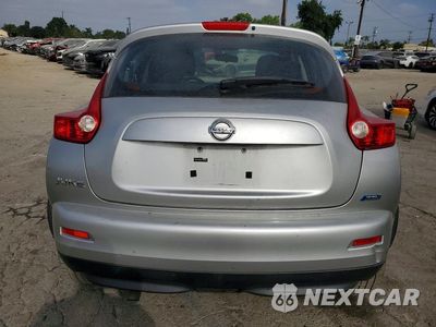 Zdjęcie 6 z 12 samochodu: 2012 NISSAN JUKE S VIN:JN8AF5MR8CT109936 - miniatura