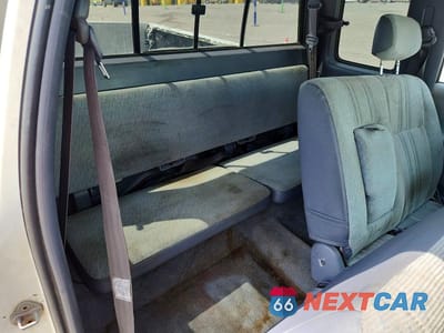 Zdjęcie 10 z 12 samochodu: 1997 TOYOTA T100 DX VIN:JT4TN12D7V0038708 - miniatura