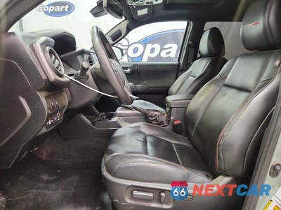Zdjęcie 7 z 12 samochodu: 2021 TOYOTA TACOMA TRD PRO VIN:5TFCZ5AN4MX245083 - miniatura