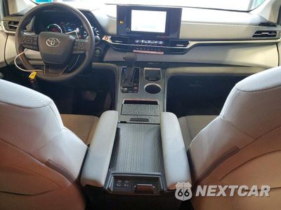 Zdjęcie 8 z 13 samochodu: 2026 TOYOTA SIENNA LE VIN:5TDKSKFC6TS240493 - miniatura