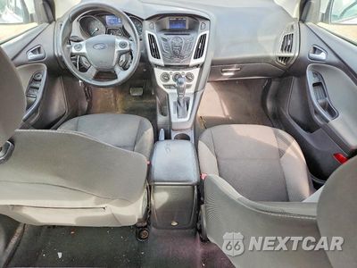 Zdjęcie 8 z 12 samochodu: 2013 FORD FOCUS SE VIN:1FADP3F21DL290900 - miniatura