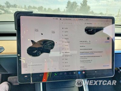 Zdjęcie 9 z 13 samochodu: 2019 TESLA MODEL 3 VIN:5YJ3E1EBXKF385568 - miniatura