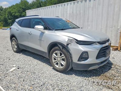 Czwarte zdjęcie samochodu z boku: 2020 CHEVROLET BLAZER 2LT VIN:3GNKBHRSXLS599094 - miniatura