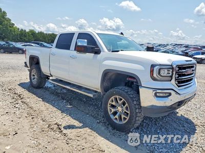 Czwarte zdjęcie samochodu z boku: 2018 GMC SIERRA K1500 SLT VIN:3GTU2NEC7JG344594 - miniatura