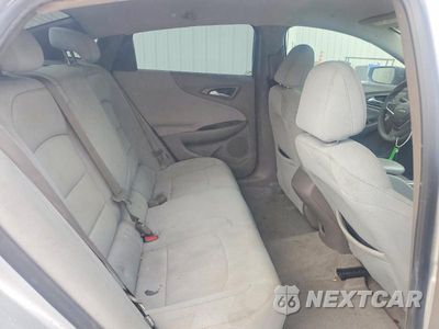 Zdjęcie 10 z 13 samochodu: 2021 CHEVROLET MALIBU LS VIN:1G1ZC5ST8MF061384 - miniatura
