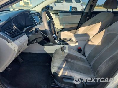 Zdjęcie 7 z 12 samochodu: 2019 HYUNDAI SONATA SE VIN:5NPE24AF0KH766519 - miniatura