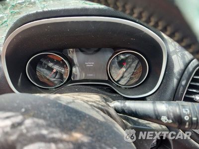 Zdjęcie 9 z 13 samochodu: 2019 JEEP COMPASS LATITUDE VIN:3C4NJCBB3KT699312 - miniatura