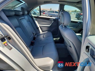 Zdjęcie 10 z 12 samochodu: 2004 MERCEDES-BENZ C 240 VIN:WDBRF61J14F554570 - miniatura