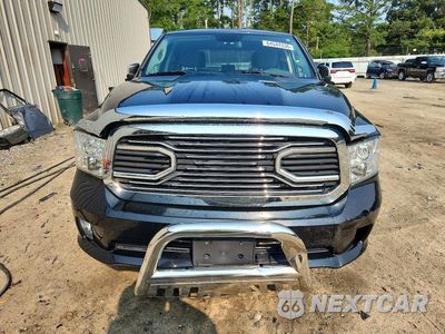 Piąte zdjęcie samochodu w środku: 2017 RAM 1500 ST VIN:1C6RR7FT5HS619983 - miniatura