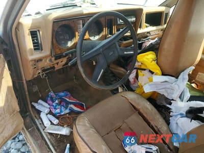 Zdjęcie 8 z 13 samochodu: 1984 FORD BRONCO II VIN:1FMCU14S9EUB36447 - miniatura