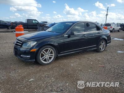 2014 MERCEDES-BENZ C 250 WDDGF4HB6EG216966 - główne zdjęcie licytacji z USA - miniatura