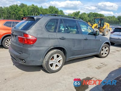 Trzecie zdjęcie samochodu z tyłu: 2012 BMW X5 XDRIVE35D VIN:5UXZW0C58CL670085 - miniatura