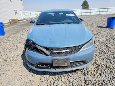 Piąte zdjęcie samochodu w środku: 2015 CHRYSLER 200 S VIN:1C3CCCDG6FN686896 - miniatura