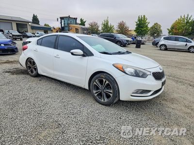 Czwarte zdjęcie samochodu z boku: 2015 KIA FORTE EX VIN:KNAFZ4A85F5284052 - miniatura