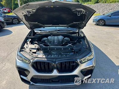 Piąte zdjęcie samochodu w środku: 2023 BMW X6 M VIN:5YMCY0C03P9N63820 - miniatura