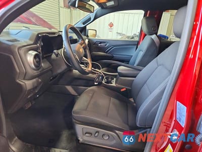 Zdjęcie 7 z 13 samochodu: 2025 CHEVROLET COLORADO LT VIN:1GCPTCEKXS1199718 - miniatura