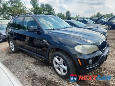 Czwarte zdjęcie samochodu z boku: 2008 BMW X5 3.0I VIN:5UXFE43558L022899 - miniatura