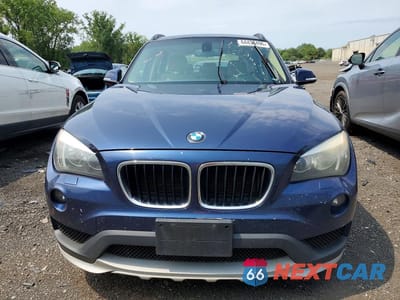 Piąte zdjęcie samochodu w środku: 2015 BMW X1 XDRIVE28I VIN:WBAVL1C56FVY26435 - miniatura