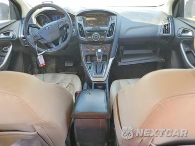 Zdjęcie 8 z 12 samochodu: 2015 FORD FOCUS TITANIUM VIN:1FADP3J23FL328041 - miniatura