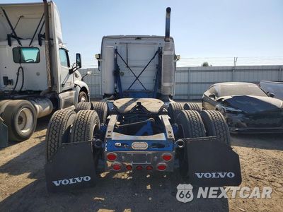 Zdjęcie 6 z 13 samochodu: 2017 VOLVO VNL SEMI TRUCK VIN:4V5N99UG8HN972189 - miniatura