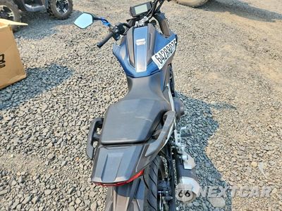 Zdjęcie 6 z 9 samochodu: 2023 HONDA NC750 XD VIN:JH2RH0919PK200182 - miniatura