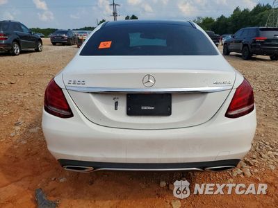 Zdjęcie 6 z 12 samochodu: 2015 MERCEDES-BENZ C 300 4MATIC VIN:55SWF4KB5FU062923 - miniatura