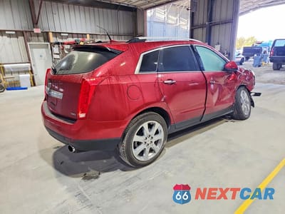 Trzecie zdjęcie samochodu z tyłu: 2012 CADILLAC SRX PERFORMANCE COLLECTION VIN:3GYFNBE35CS560520 - miniatura
