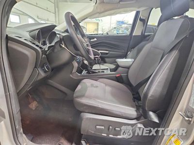 Zdjęcie 7 z 13 samochodu: 2018 FORD ESCAPE SE VIN:1FMCU9GD2JUC39599 - miniatura