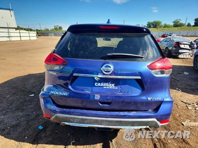 Zdjęcie 6 z 12 samochodu: 2017 NISSAN ROGUE SV VIN:KNMAT2MV9HP588142 - miniatura