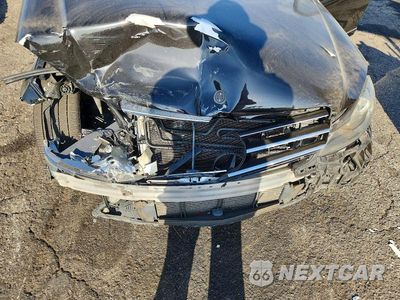 Zdjęcie 11 z 13 samochodu: 2014 MERCEDES-BENZ C 250 VIN:WDDGF4HB1ER311133 - miniatura