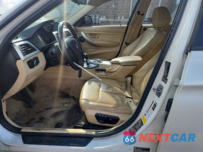 Zdjęcie 7 z 12 samochodu: 2013 BMW 328 XI SULEV VIN:WBA3B5C56DF590328 - miniatura
