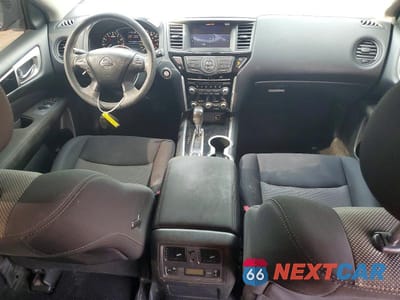 Zdjęcie 8 z 13 samochodu: 2017 NISSAN PATHFINDER S VIN:5N1DR2MM9HC649415 - miniatura