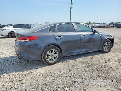 Trzecie zdjęcie samochodu z tyłu: 2017 KIA OPTIMA LX VIN:5XXGT4L36HG159098 - miniatura