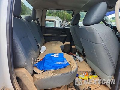 Zdjęcie 11 z 13 samochodu: 2014 RAM 2500 VIN:3C6UR5CJ1EG225451 - miniatura